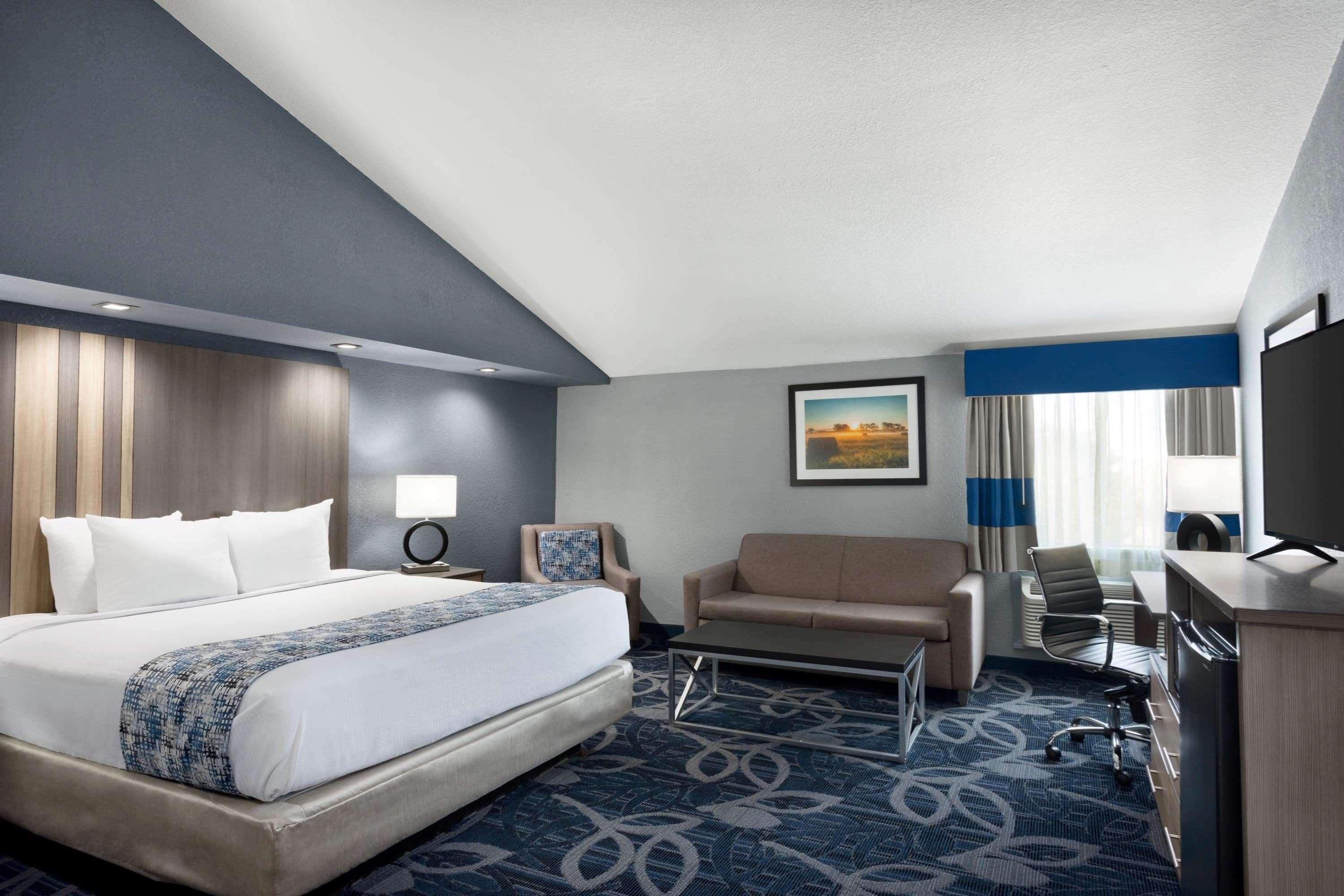Baymont Inn & Suites Shawnee Kültér fotó