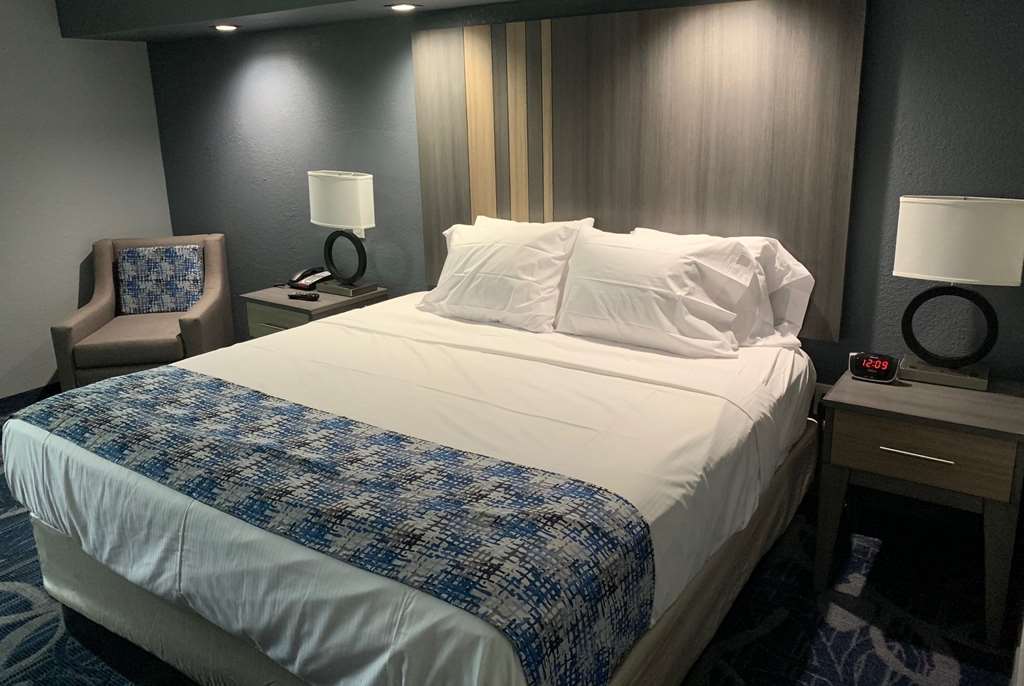 Baymont Inn & Suites Shawnee Szoba fotó
