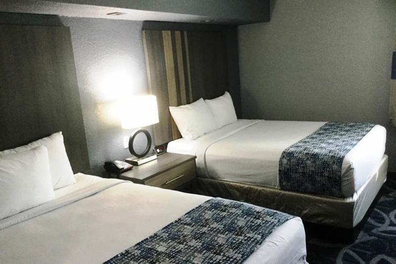Baymont Inn & Suites Shawnee Kültér fotó