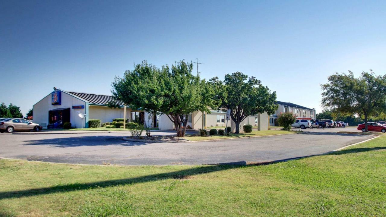 Baymont Inn & Suites Shawnee Kültér fotó